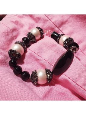 Y2K Gothic Glam Pink Pearl Bracelet